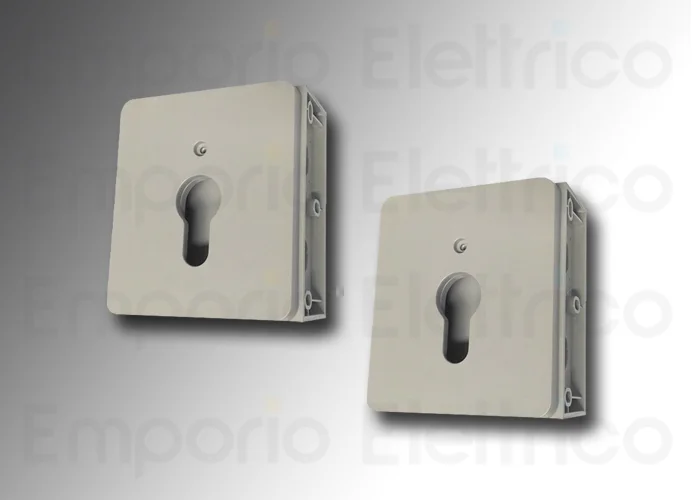 nice wall bracket for accessories era poe